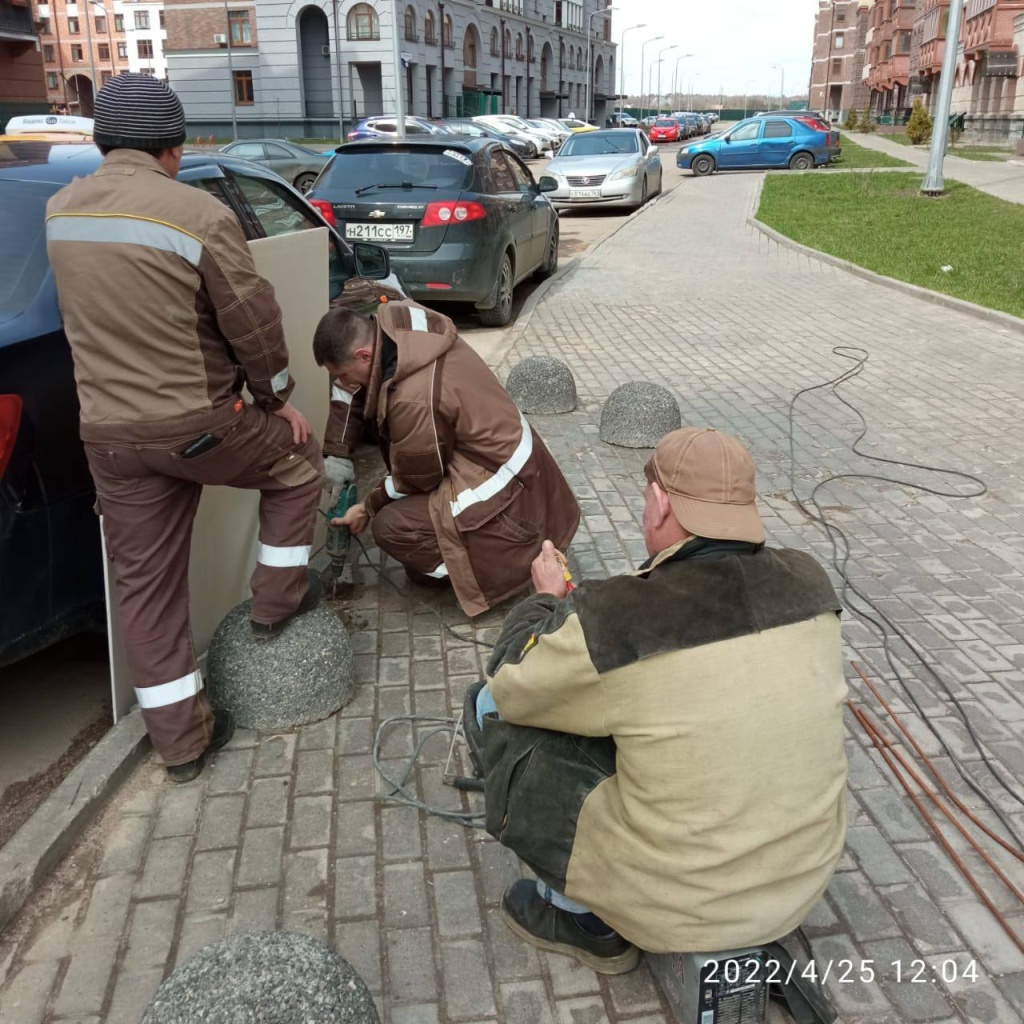 установка антипарковочных столбиков